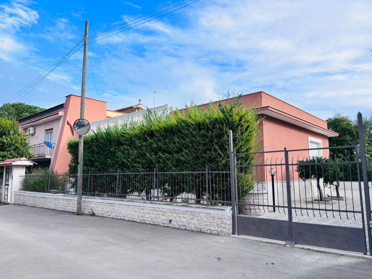 Villa Raffaele Trani Exterior foto